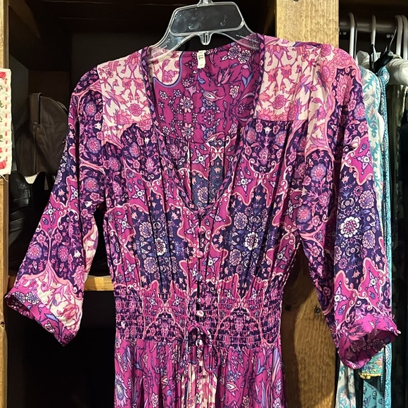 Kiss the Sky Gown - Picture 3 of 8